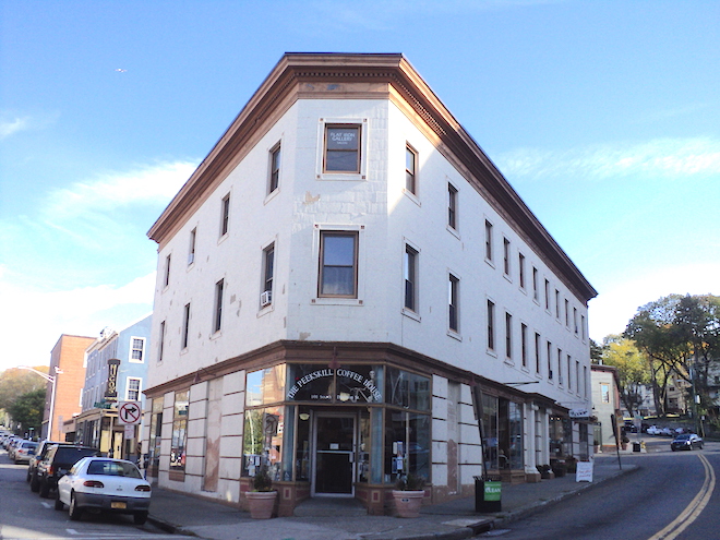 Peekskill Coffee House - outside
